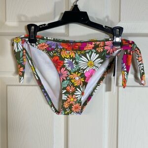 Salt + Cove Floral Tie-Side Bikini Bottom‎